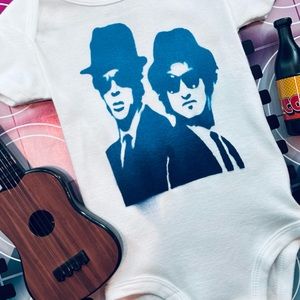 BLUES BROTHERS Dan Aykroyd John Belushi hombre Soft baby one piece Unisex 3-6M